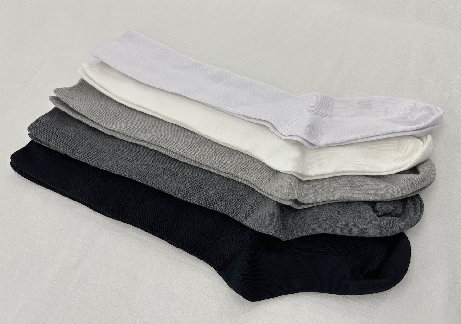 Ribbed Crew Socks | Women’s Knee High